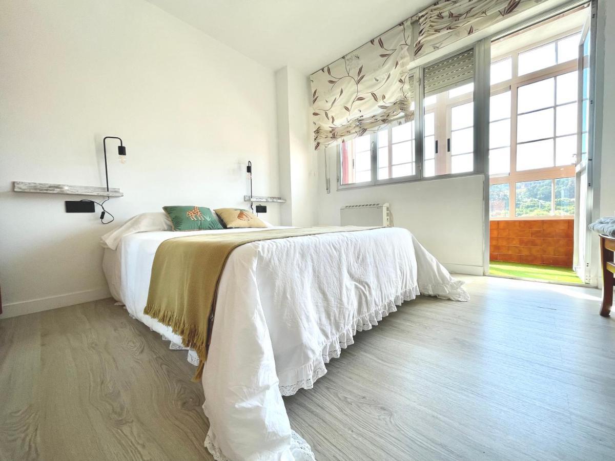 Playa Y Ciudad. Appartement Ribeira Buitenkant foto